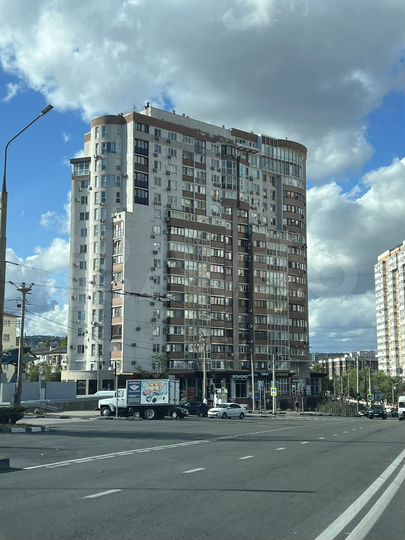 Машиноместо, 20 м²