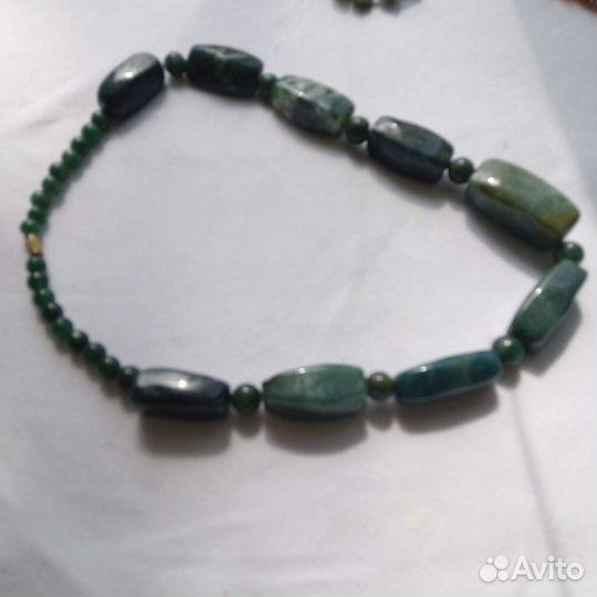 Бусы из СССР, бусы из нефрит