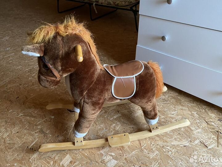 Качалка лошадь