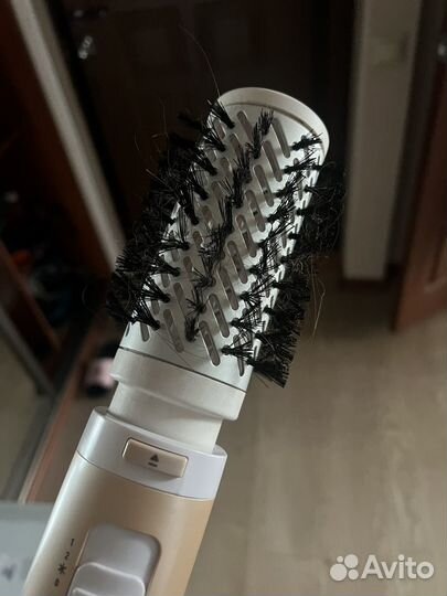 Фен щетка вращающаяся rowenta