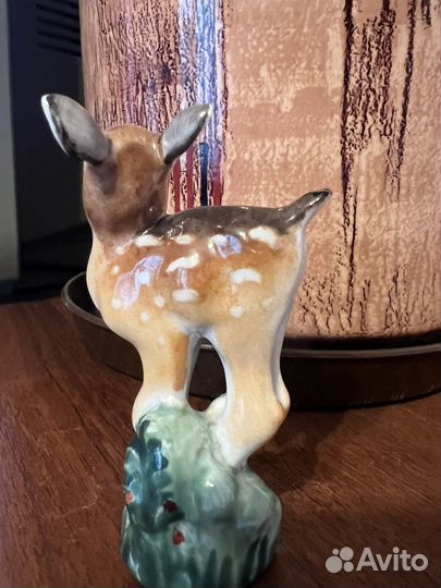 Фарфоровая статуэтка Олененок Бэмби