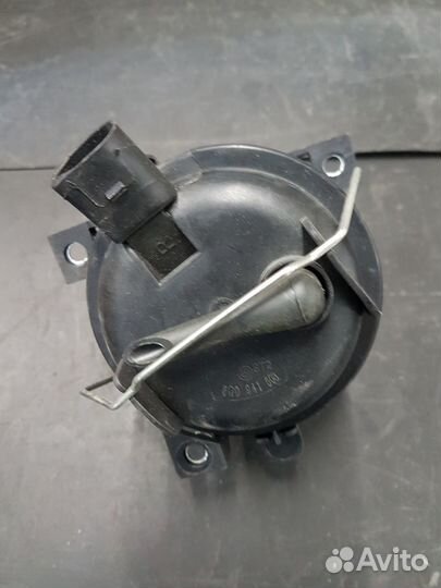 Противотуманная в бампер Skoda Fabia 00)