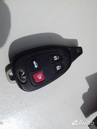 Infiniti Q45 ключ брелок