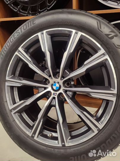 Оригинальные колеса в сборе R20 BMW X6 G06