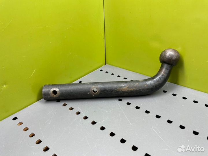 Фаркоп задний Mitsubishi L200 4 4D56U 2.5 TD 2010