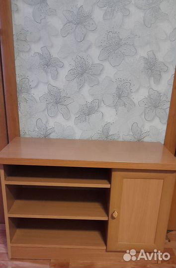 Тумба под телевизор