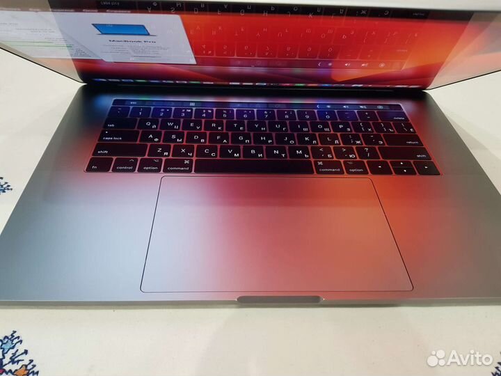Ноутбук Apple macbook pro 15 2017, 240 циклов
