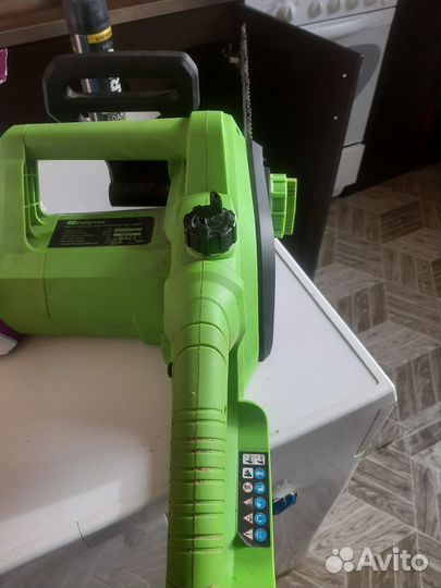 Электронной пила цепная