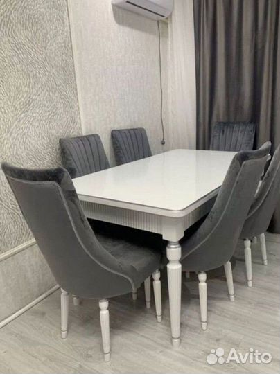 Столы и стулья от BeZass