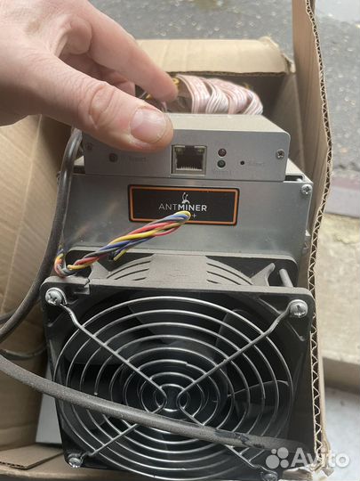 Antminer L3+
