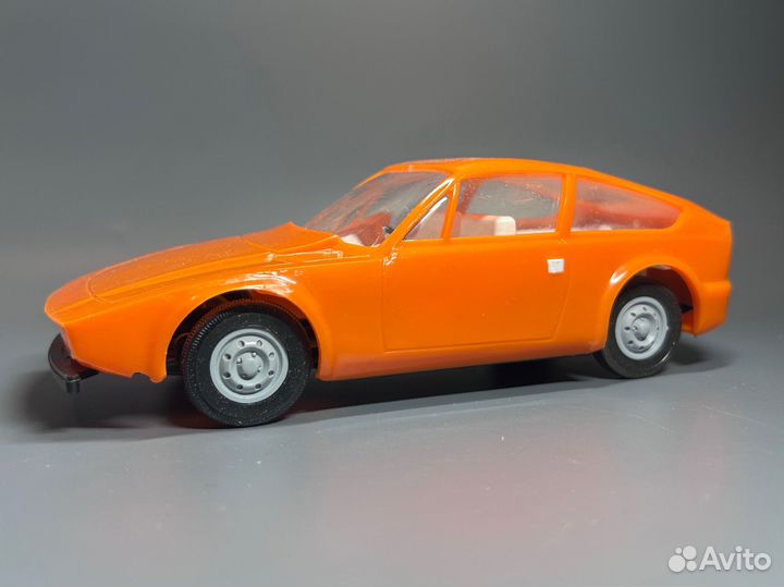 Модель автомобиля Alfa Romeo 1/20 Anker