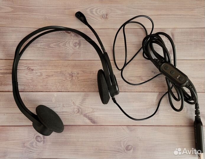 Наушники с микрофоном logitech