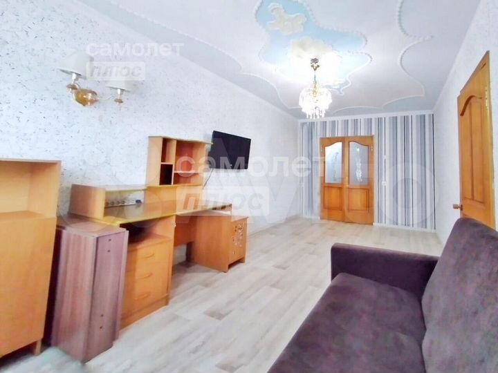 3-к. квартира, 65 м², 1/9 эт.