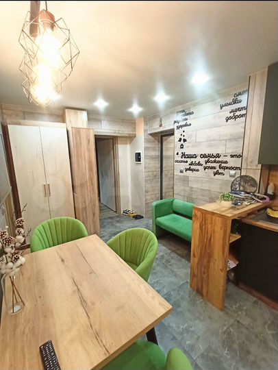 3-к. квартира, 61 м², 4/5 эт.