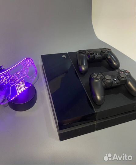 Sony PS4 + 2джоя + 500 игр
