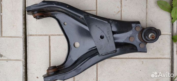 Рычаг подвески Renault Duster