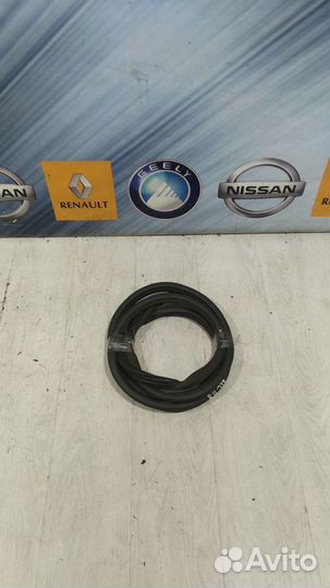 Уплотнитель перед проема двери Geely atlas Прав