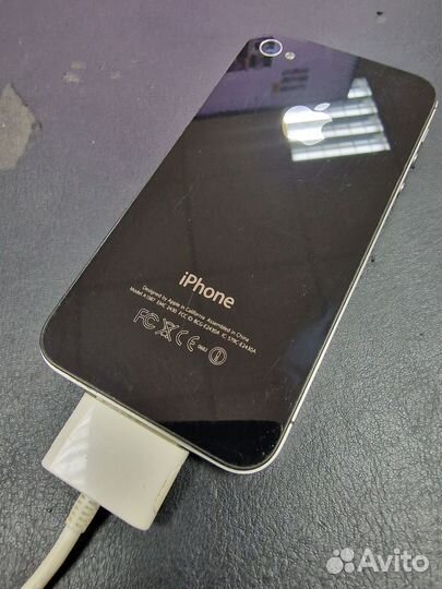 iPhone 4S, 64 ГБ