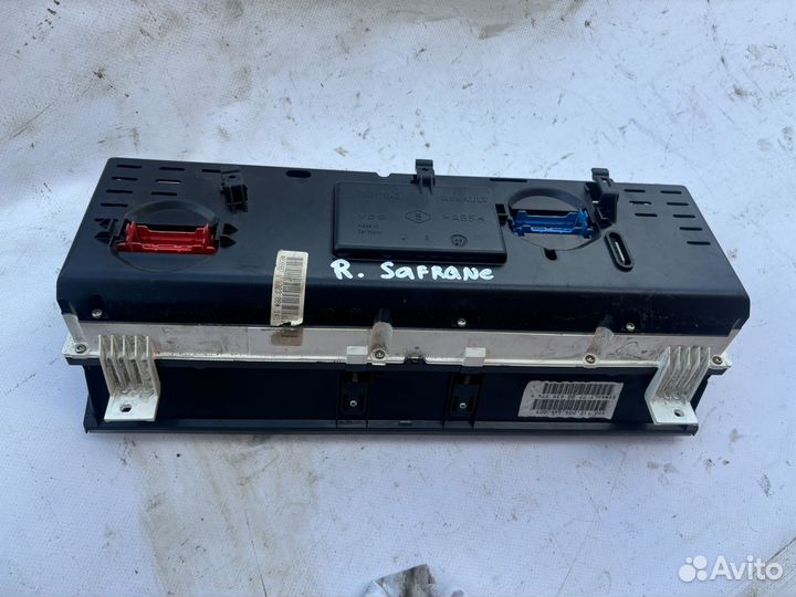 Панель приборов Renault Safrane B54