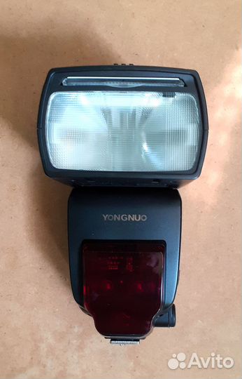 Вспышка Yongnuo YN685 для Nikon