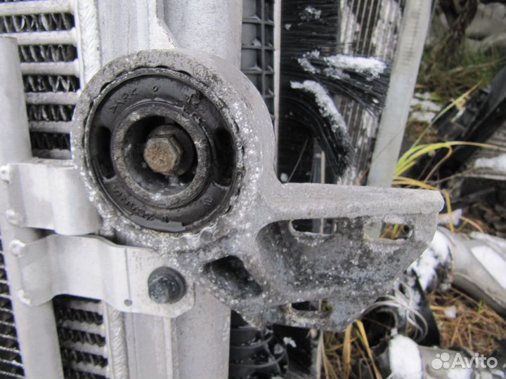 Подушка радиатора Scania P, G, R series