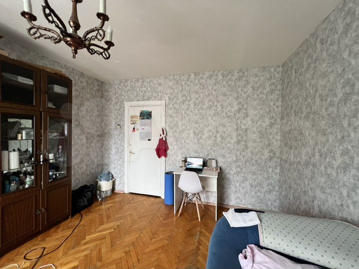 Комната 18 м² в 3-к., 4/5 эт.
