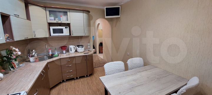 2-к. квартира, 49 м², 2/9 эт.