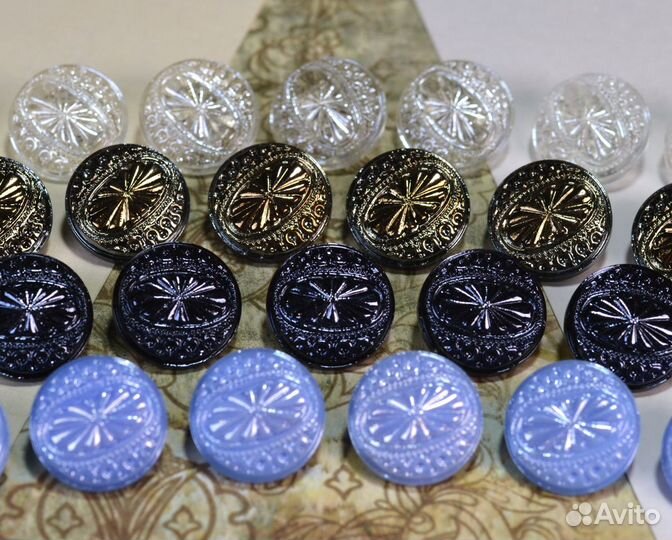 Пуговицы из стекла