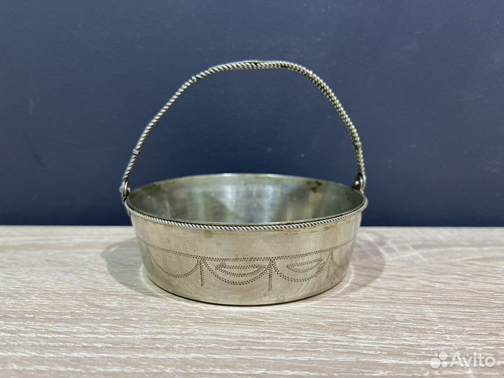 М.19934 Конфетница металл