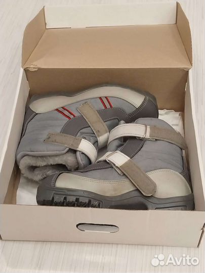 Лыжные ботинки spine