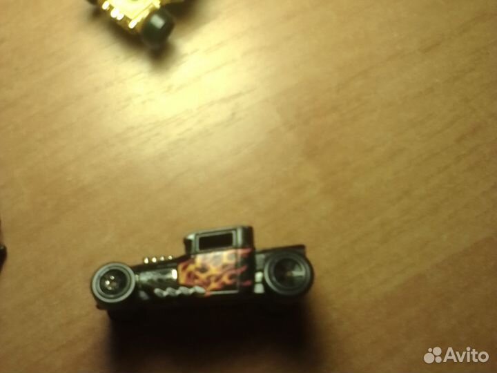 Hot Wheels машинки коллекционные