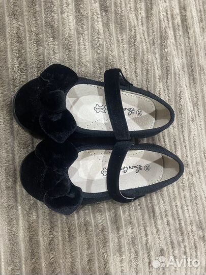 Туфли детские на девочку