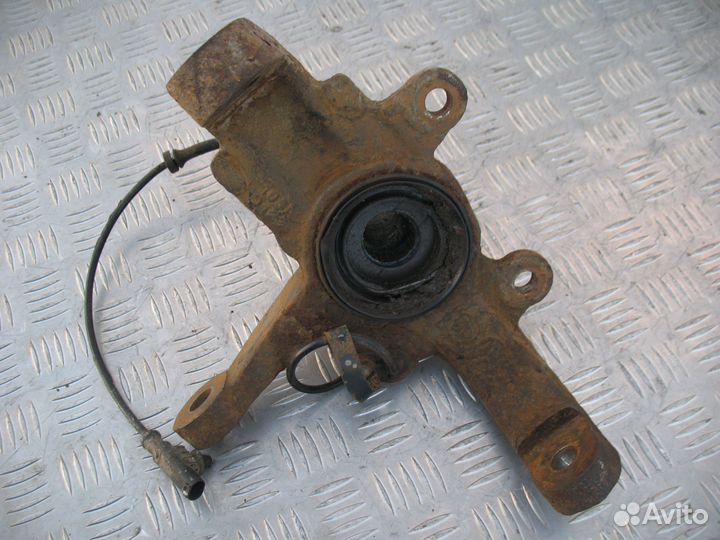 Кулак поворотный левый Грейт Волл Ховер Н5