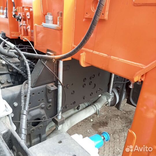 КамАЗ 6520 с КМУ, 2013