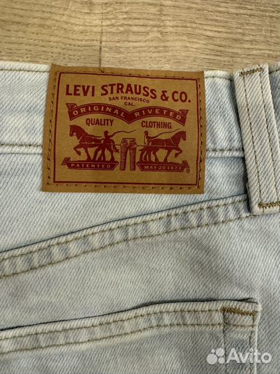 Джинсы levis