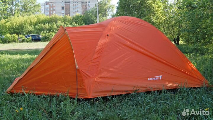 Палатка 4-х местная 210+100х240х130 см