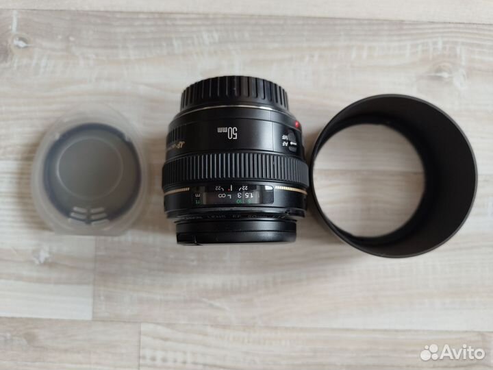 Объектив Canon EF 50mm 1 4