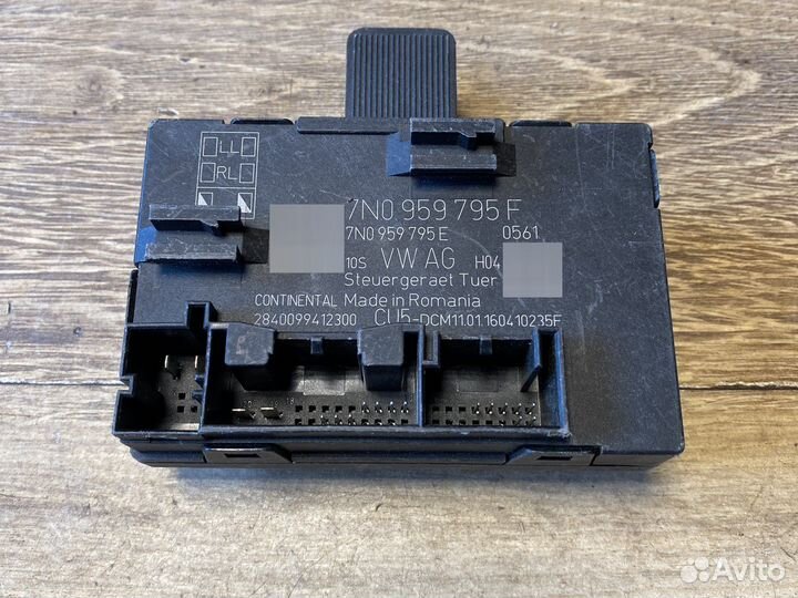 Volkswagen sharan 7N блок управления дверью