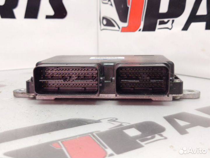 Блок управления двигателем Mitsubishi Outlander II