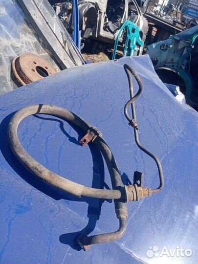 Трубка гур Mitsubishi Galant 7 1993