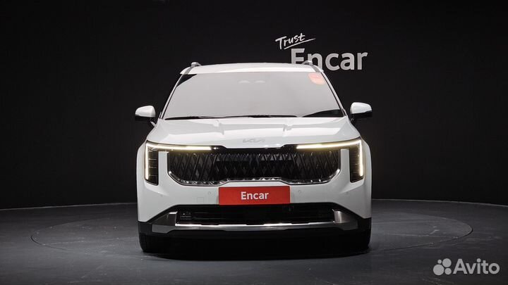 Kia Carnival 2.2 AT, 2024, 14 800 км