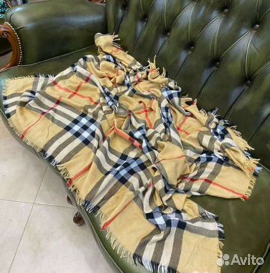 Платок fendi цвет 