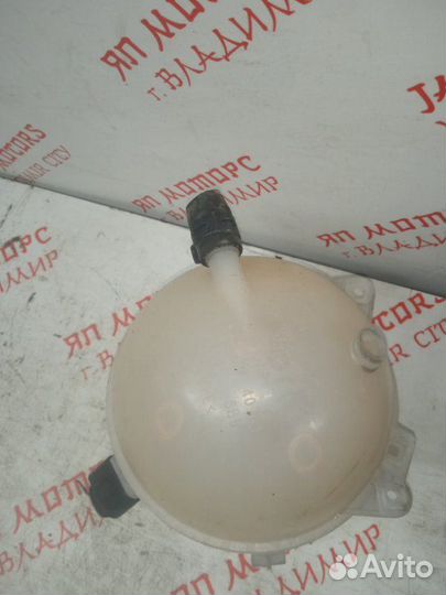 Бачок расширительный Volkswagen Golf 5 BVY 2006