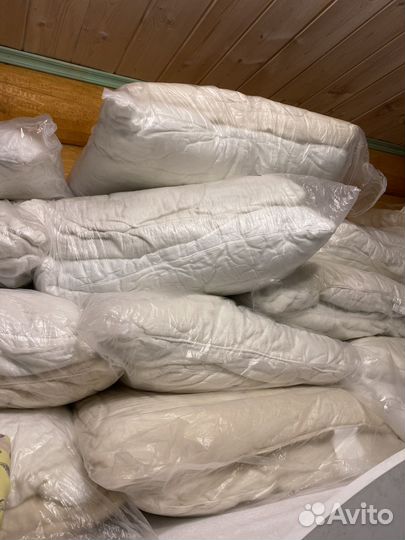 Подушка синтепон б/у 70х70