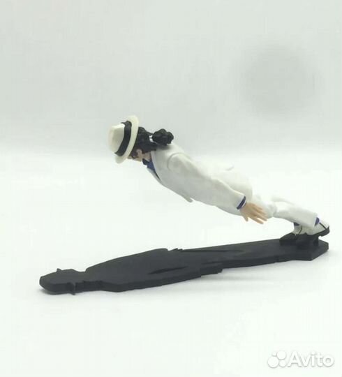 Майкл Джексон