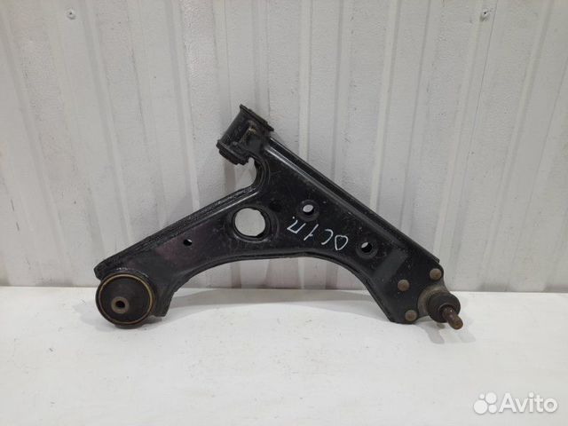 Рычаг передний правый Opel Corsa D 2006 - 2014