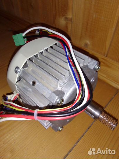 Электродвигатель 220в