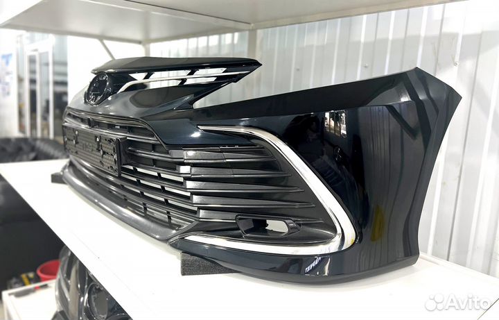 Бампер передний на Camry v75 - Оригинал (Черный)