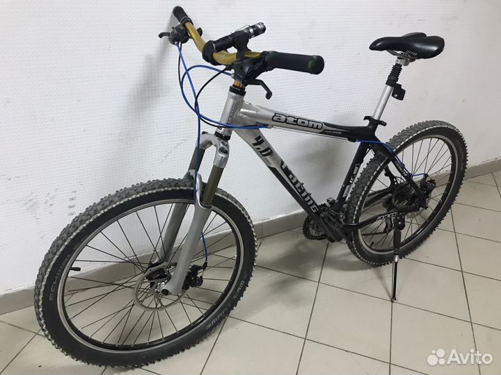 Велосипед custom atom