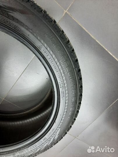 Nokian Tyres Hakkapeliitta R3 SUV 275/45 R20